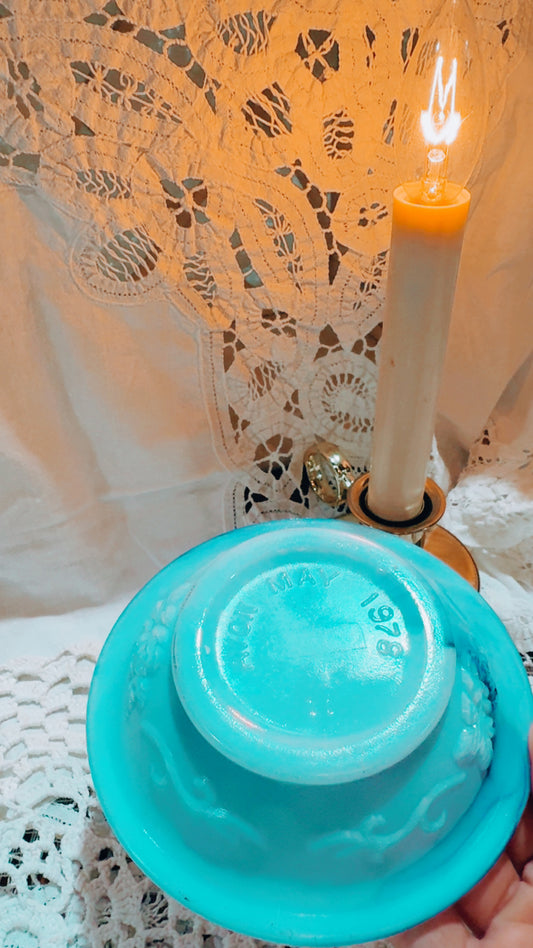 Vintage Avon May 1978 Victorian Milk Glass Bubble Bath Decanter & Basin Set | Turquoise Aqua Vanity Set Cottagecore Decor