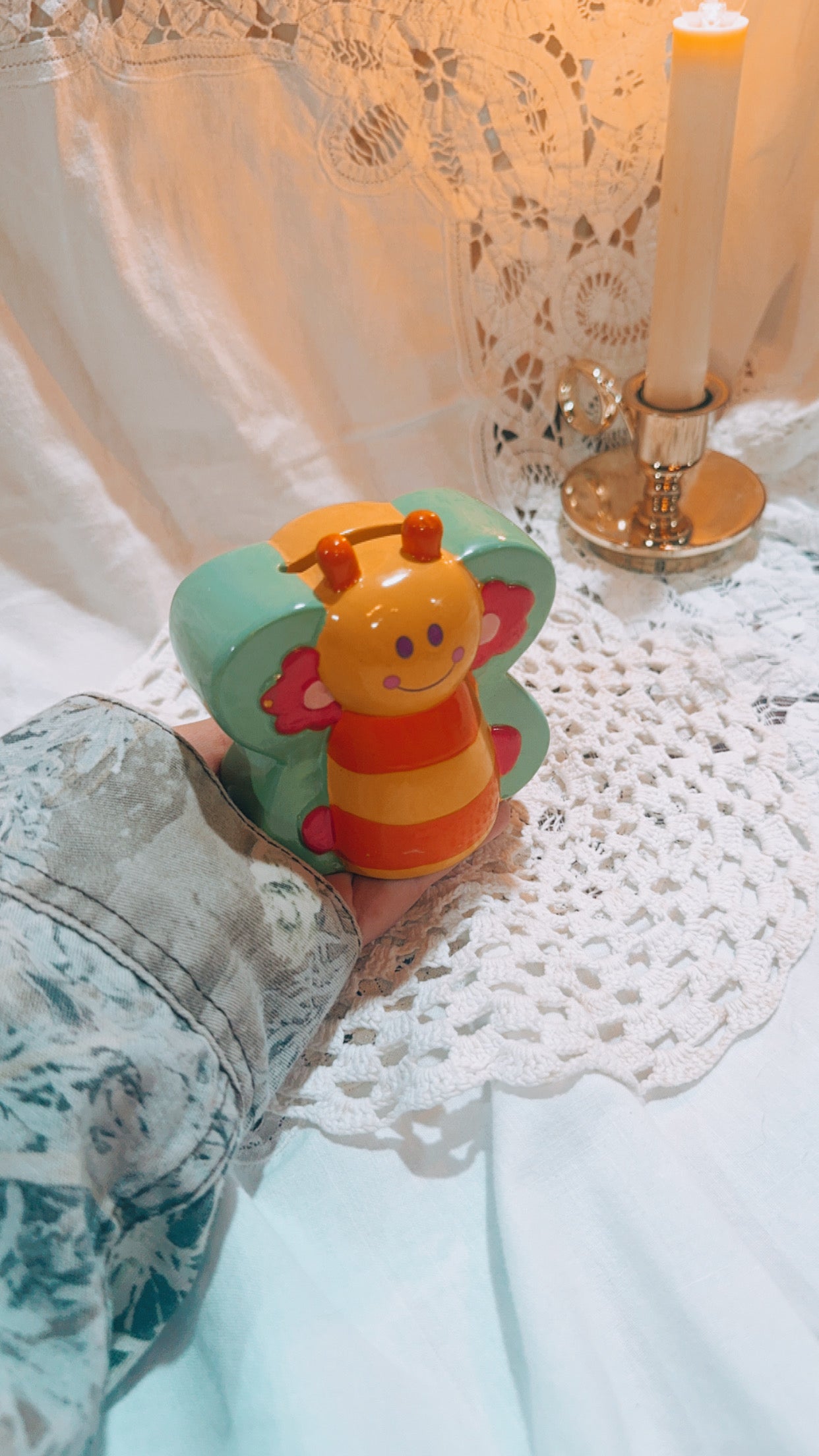 Retro Bee Coin Bank | Y2K Kids Decor