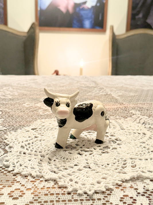 Vintage Ceramic Cow Figurine (Farmhouse / Cottagecore Decor)